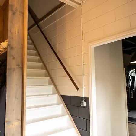 Apartment Prachtig En Zeer Ruim Vakantie-appartement 