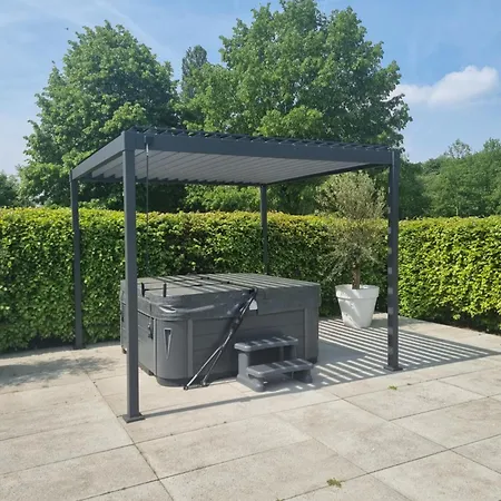 Prachtig En Zeer Ruim Vakantie-appartement Bijflore Appartement Lochem