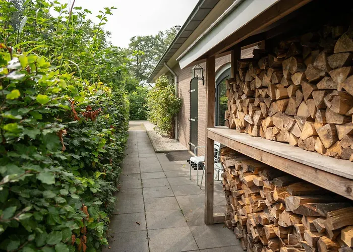 شقة Prachtig En Zeer Ruim Vakantie-appartement 