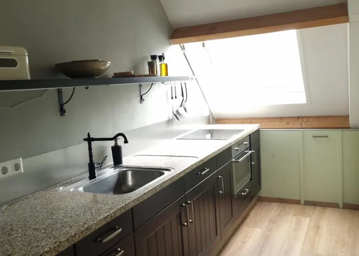 公寓 Prachtig En Zeer Ruim Vakantie-appartement 